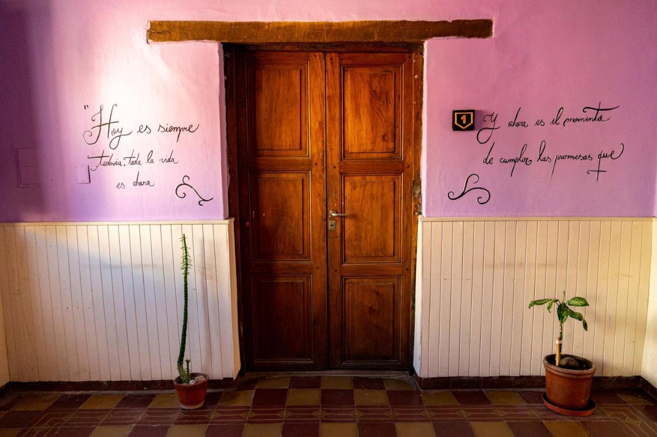 Hostel Ruta 40 Cafayate Kültér fotó